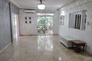 Bungaraya Kondominium, Saujana Subang