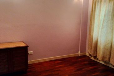 Bungaraya Kondominium, Saujana Subang