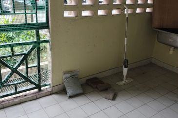 Bungaraya Kondominium, Saujana Subang