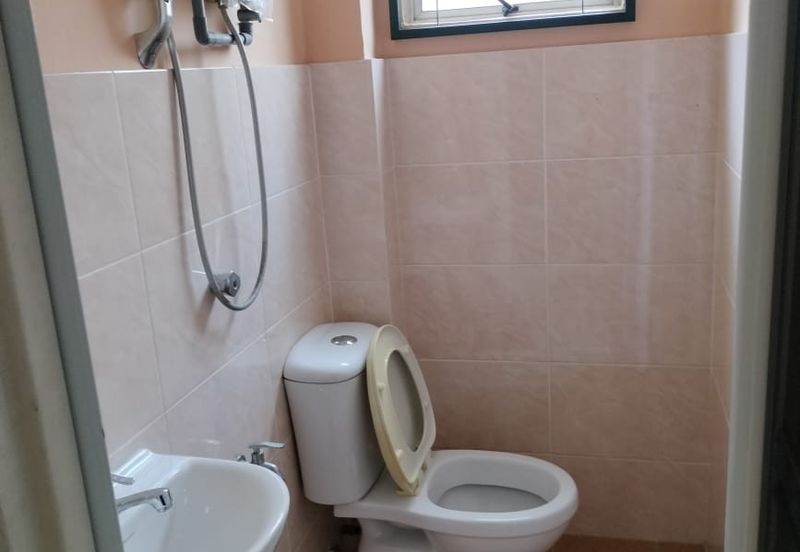 Bungaraya Kondominium, Saujana Subang