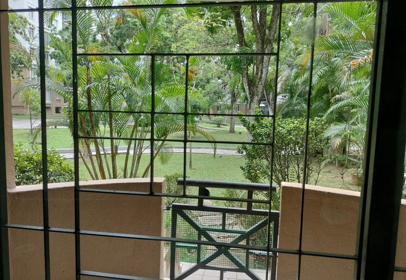 Bungaraya Kondominium, Saujana Subang