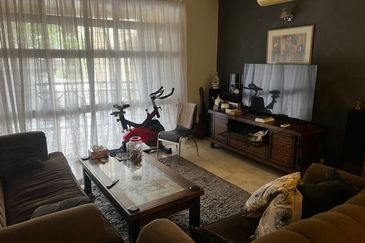 Bungaraya Kondominium, Saujana Subang