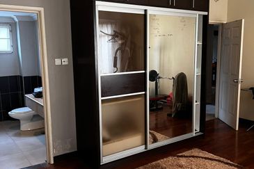 Bungaraya Kondominium, Saujana Subang