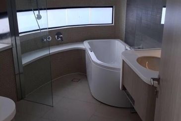 AraGreens Residences