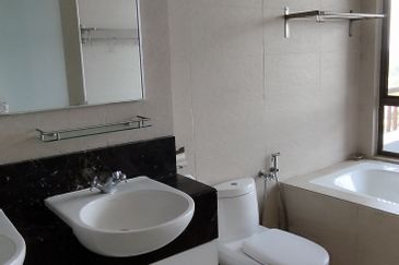 Ara Hill Condominium