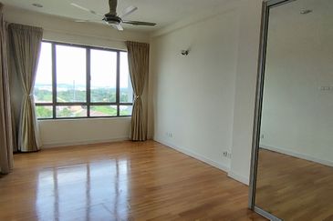 Ara Hill Condominium