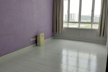 Sterling Condominium