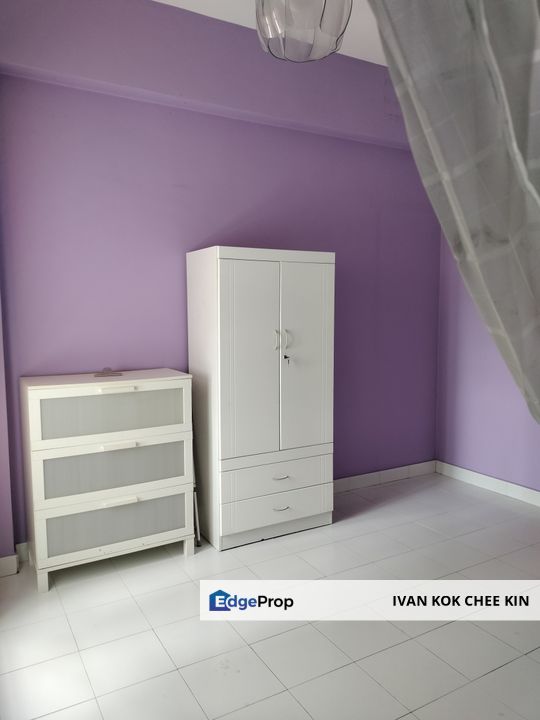 Well Maintained Unit With 2 Carpark Lot (Not Tandem), Selangor, Kelana Jaya