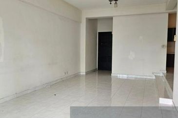 Sterling Condominium