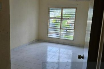 Sterling Condominium