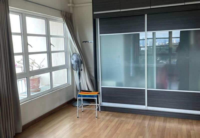 Li Villas Condominium