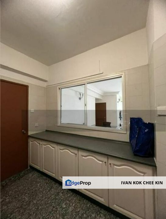 Facing Quiet View, Selangor, Saujana 