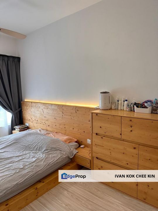 Fully Renovated Unit, Selangor, Ara Damansara