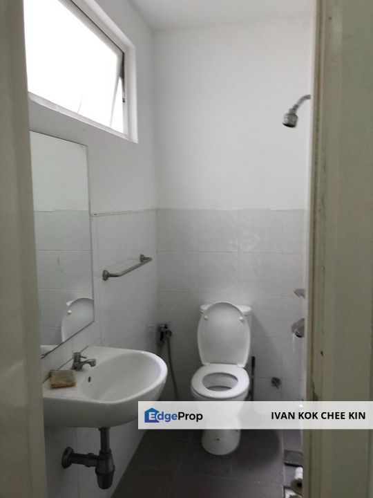 Facing Open View, Selangor, Mutiara Damansara