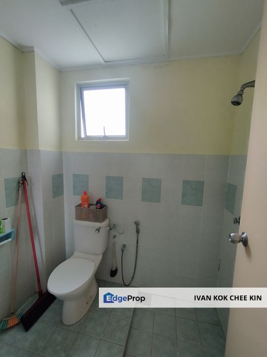 Well Maintained Unit, Selangor, Petaling Jaya