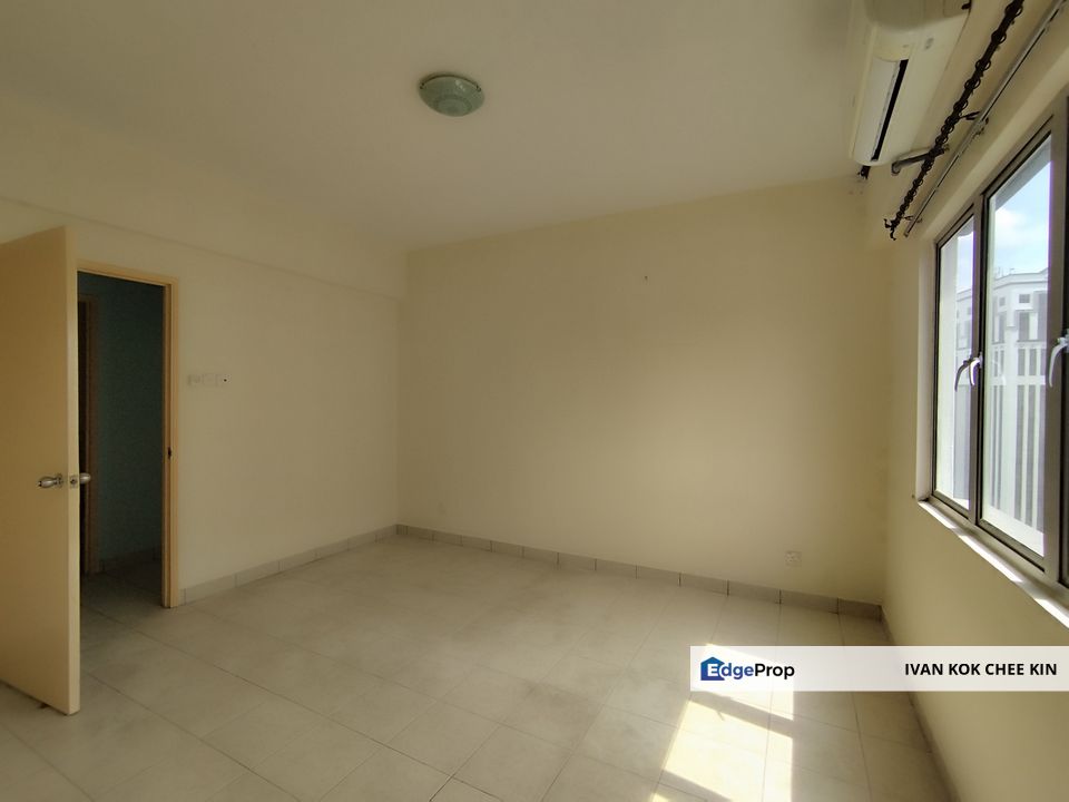 Well Maintained Unit, Selangor, Petaling Jaya