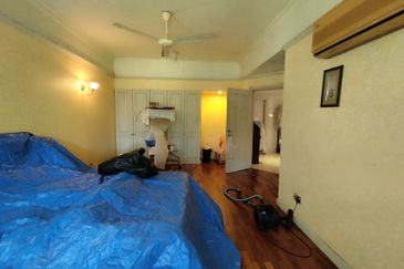 Bungaraya Kondominium, Saujana Subang