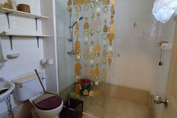 Bungaraya Kondominium, Saujana Subang