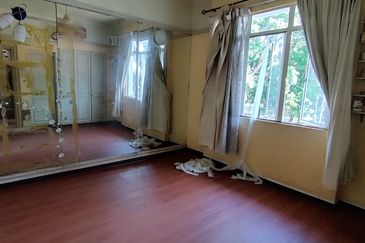 Bungaraya Kondominium, Saujana Subang