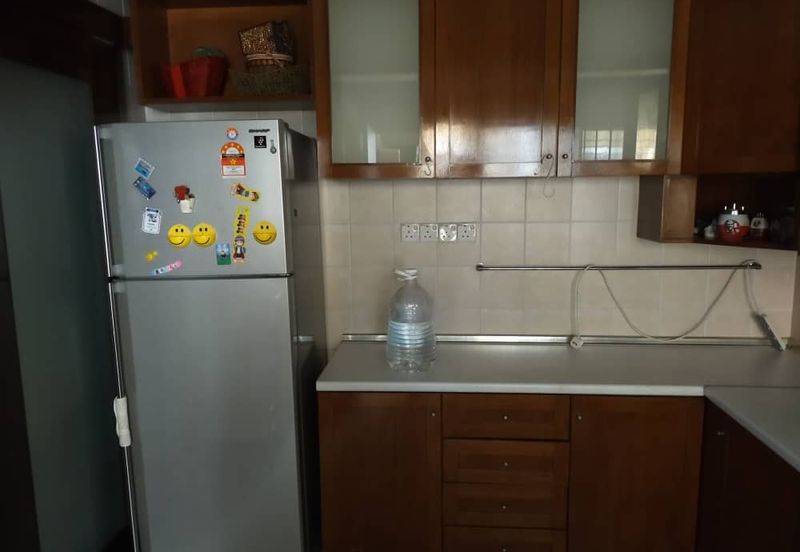 Bungaraya Kondominium, Saujana Subang