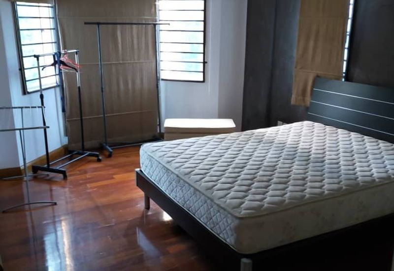 Bungaraya Kondominium, Saujana Subang