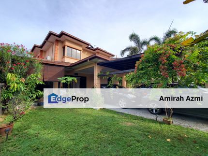 2 Storey Semi D House Jalan Kristal Seksyen 7 Shah, Selangor, Shah Alam