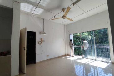 Taman Pinggiran Delima