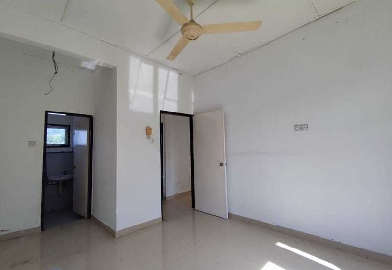 Taman Pinggiran Delima