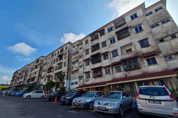 Taman Pinggiran Delima