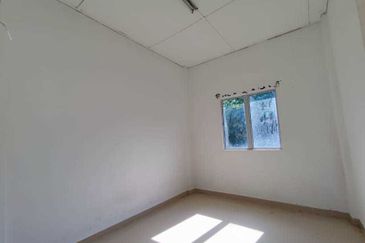 Taman Pinggiran Delima