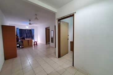 Pusat Komersial Seksyen 7
