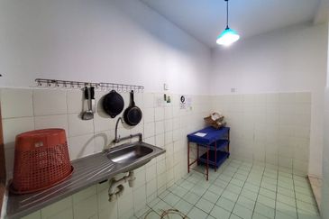 Pusat Komersial Seksyen 7