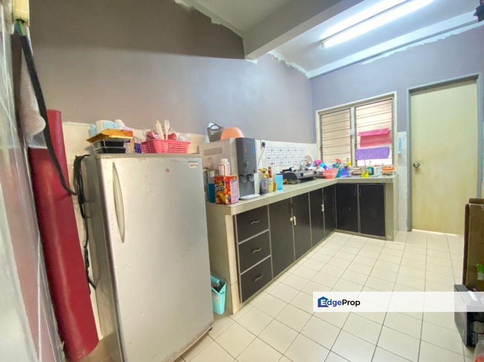 Pangsapuri Komuter Raya Seksyen 19 Shah Alam , Selangor, Shah Alam