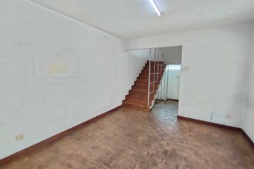 Persiaran Wangsa Baiduri 7