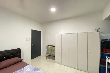 Puncak Hijauan (Hijauan Heights)