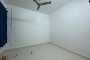 Semi D Cluster 2 Storey House Fasa 2 Bandar Puncak Alam