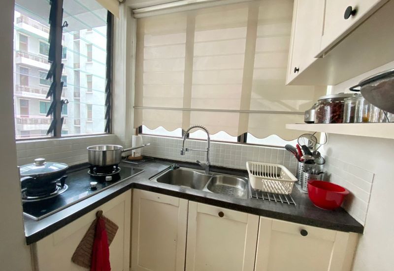 Ara Hill Condominium