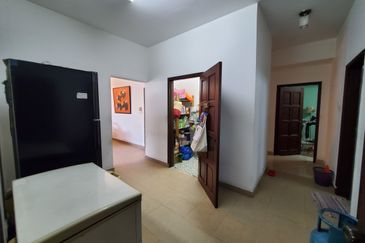 Seksyen 12, Shah Alam