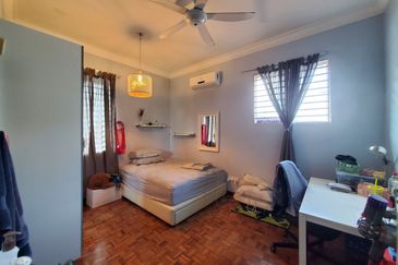 Seksyen 12, Shah Alam