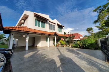 Seksyen 12, Shah Alam