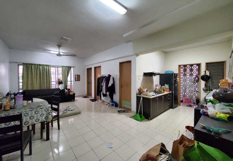 Persanda 3 Apartment