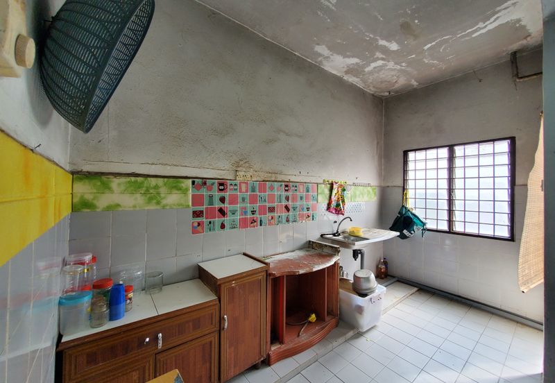 Taman Pinggiran Delima