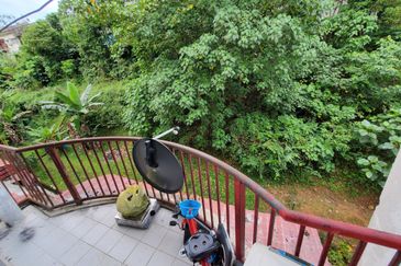 Taman Pinggiran Delima