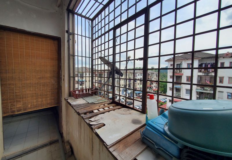 Taman Pinggiran Delima