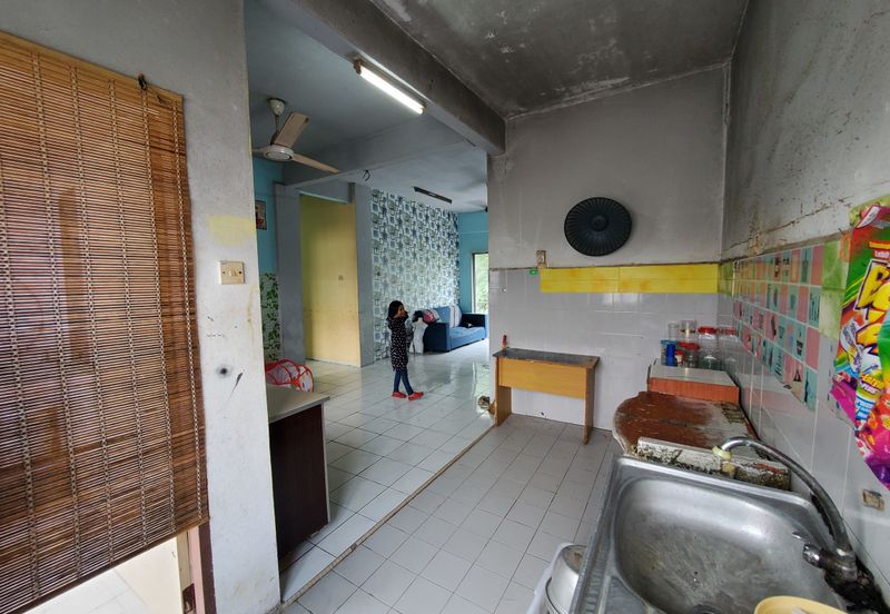 Taman Pinggiran Delima