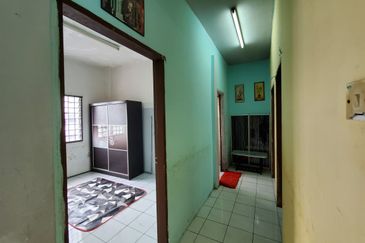 Taman Pinggiran Delima