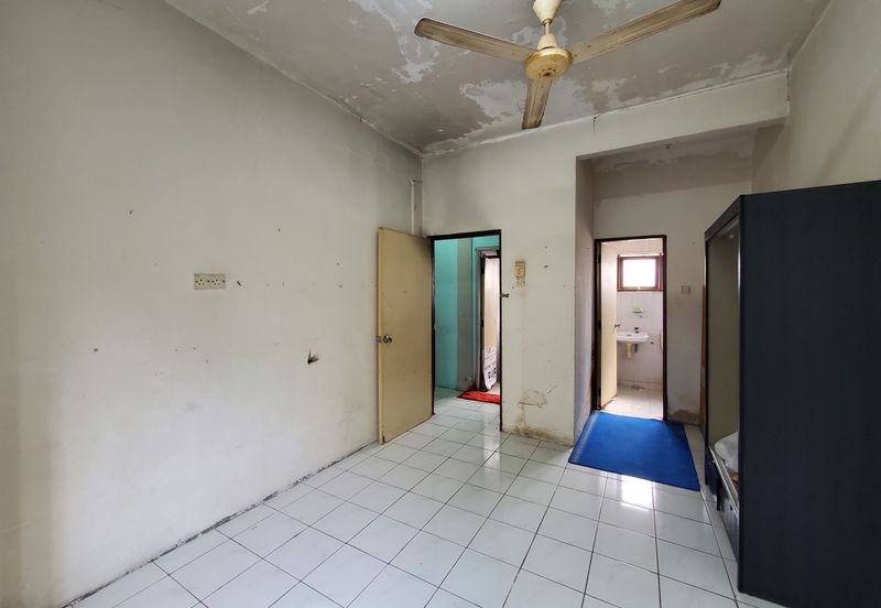 Taman Pinggiran Delima