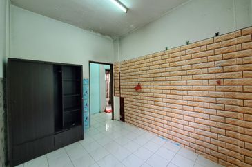 Taman Pinggiran Delima