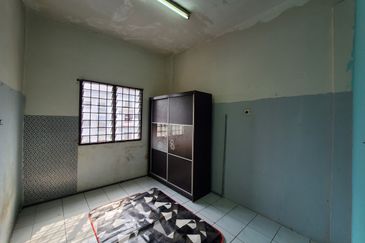 Taman Pinggiran Delima