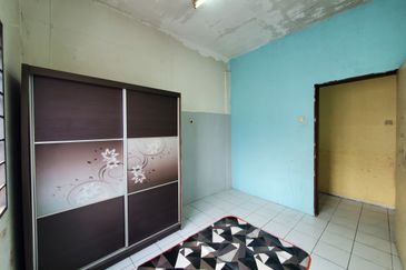 Taman Pinggiran Delima